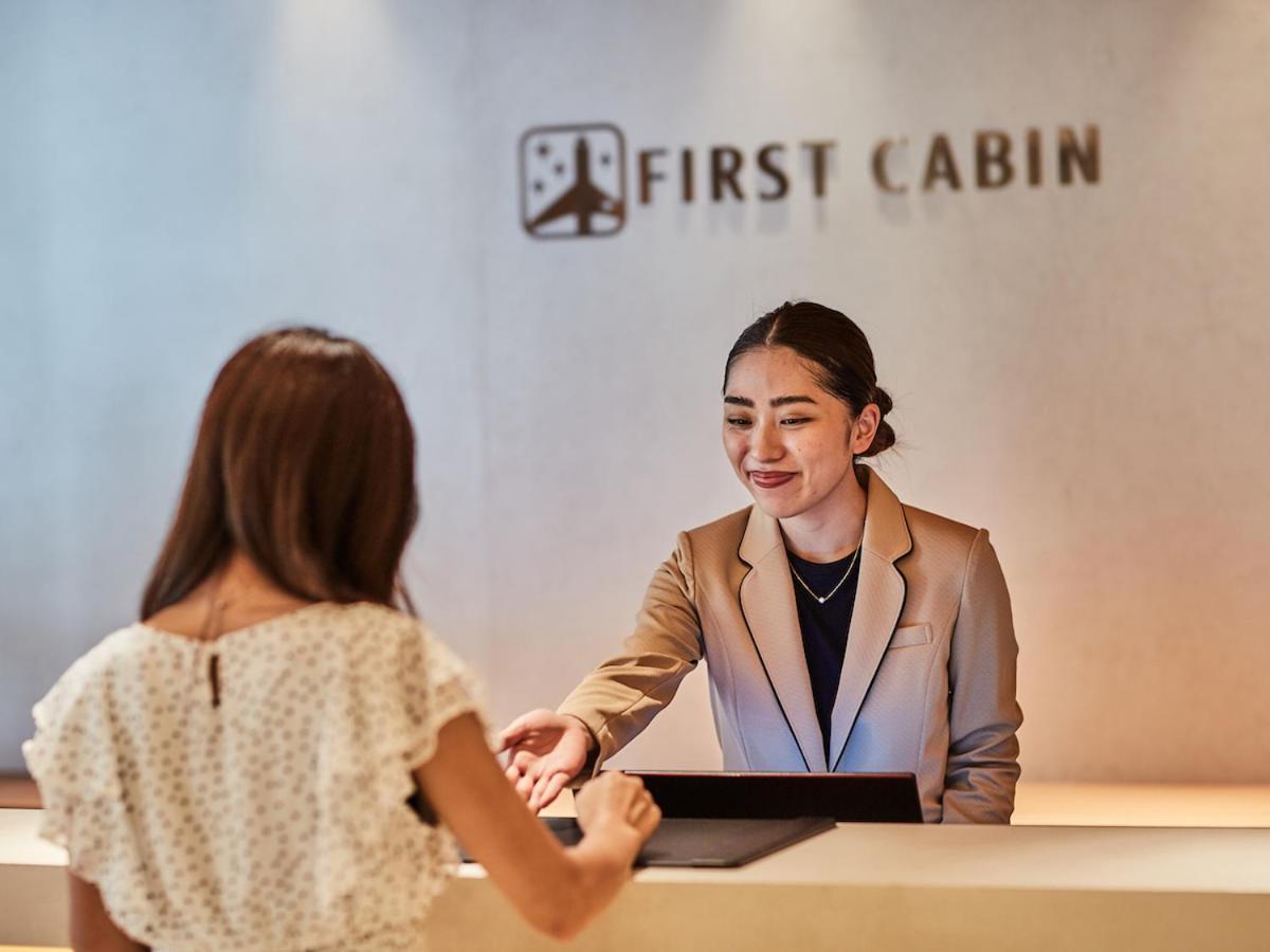 First Cabin Nishi Umeda Osaka Ngoại thất bức ảnh